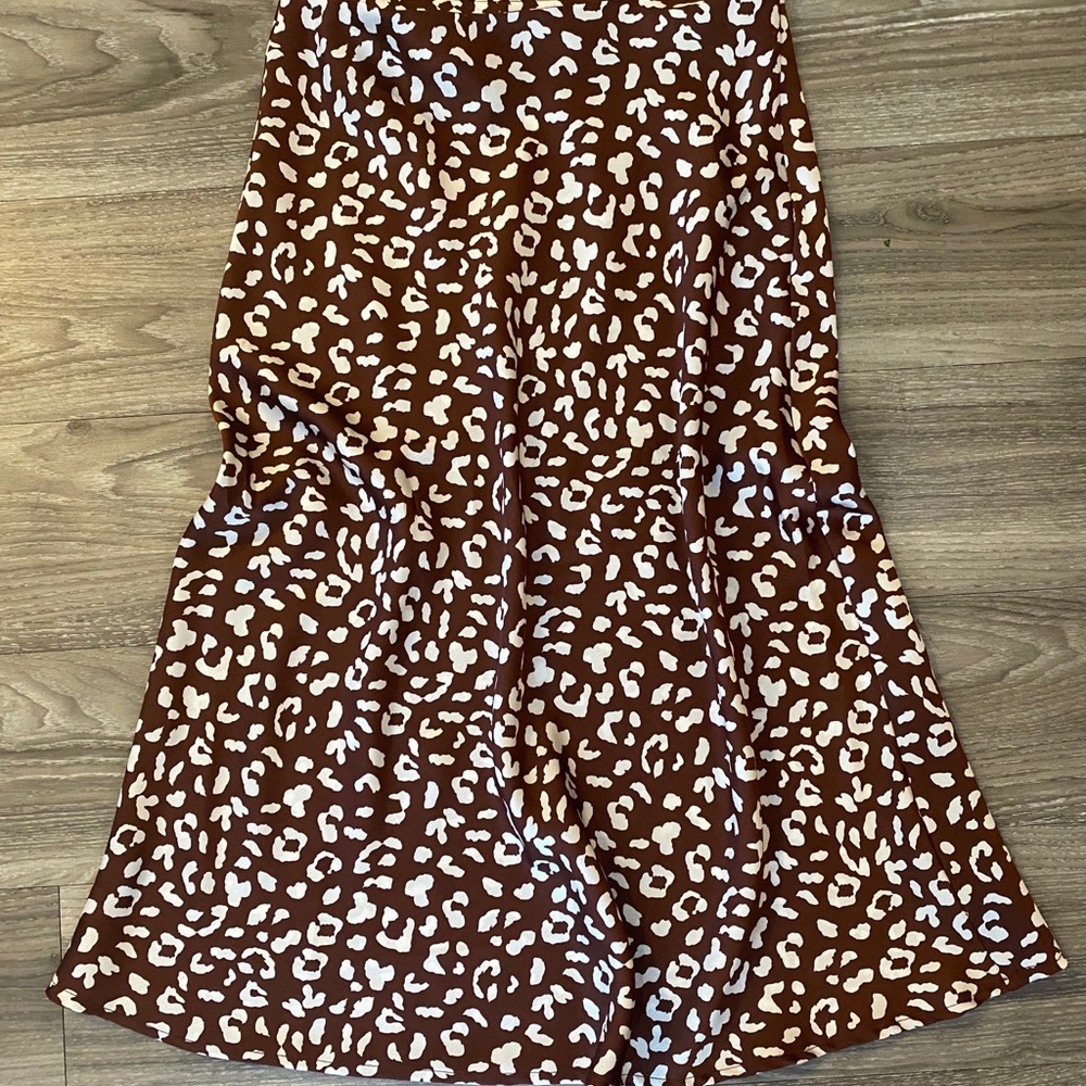 Leopard silk midi skirt